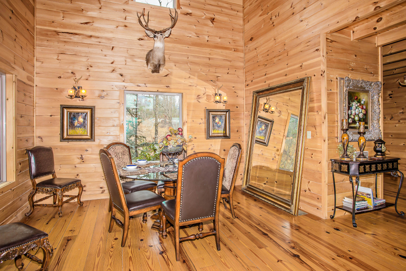 Hackberry Lodge