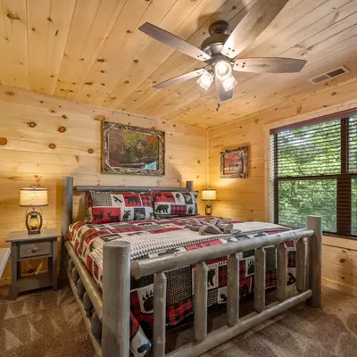 2nd Bedroom, King Bed