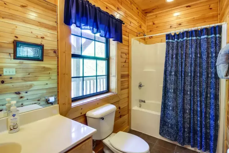 Sunrise Mountain Lodge