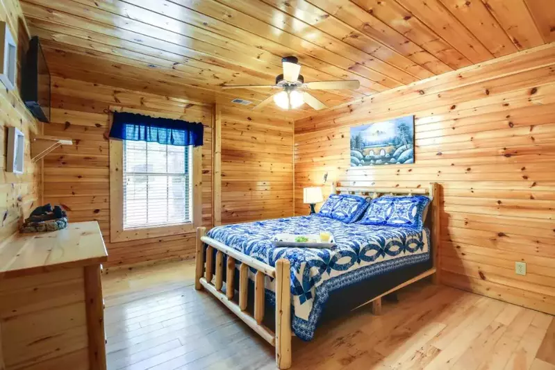 Sunrise Mountain Lodge