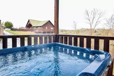 American Eagle Cabin