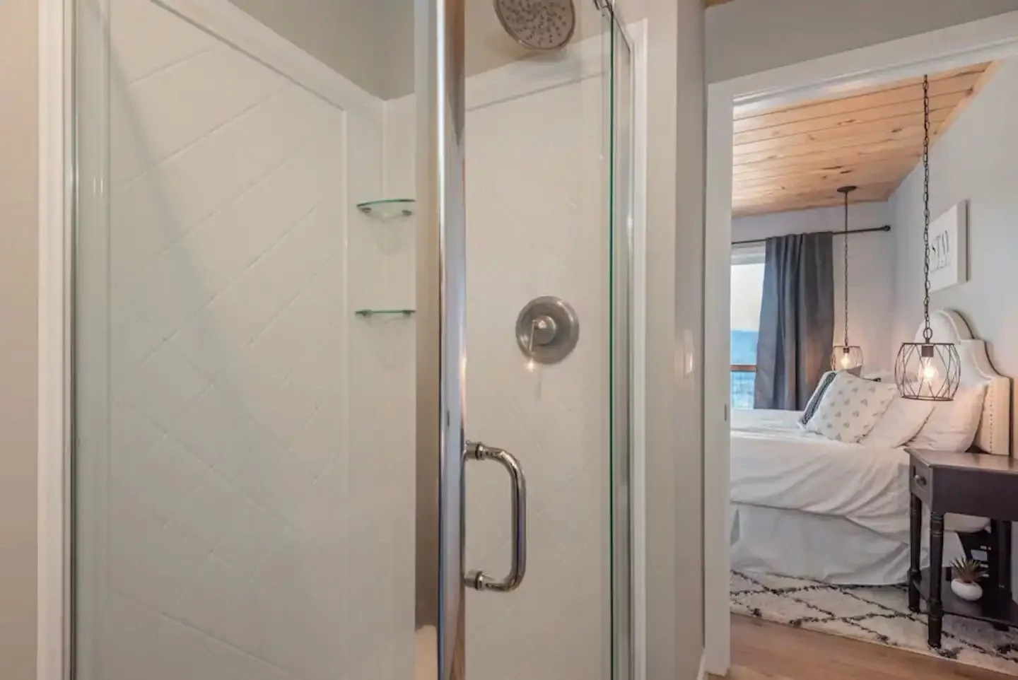 Modern Style + Best View in the Smokies w/ Hot Tub