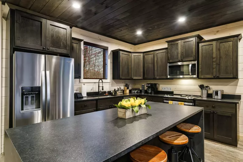 The kitchen has everything you need to cook and congregate with your family / friends!