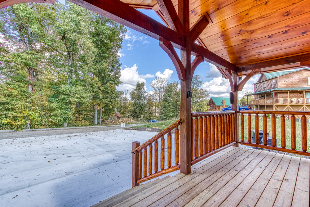 Lazy Bear Lodge