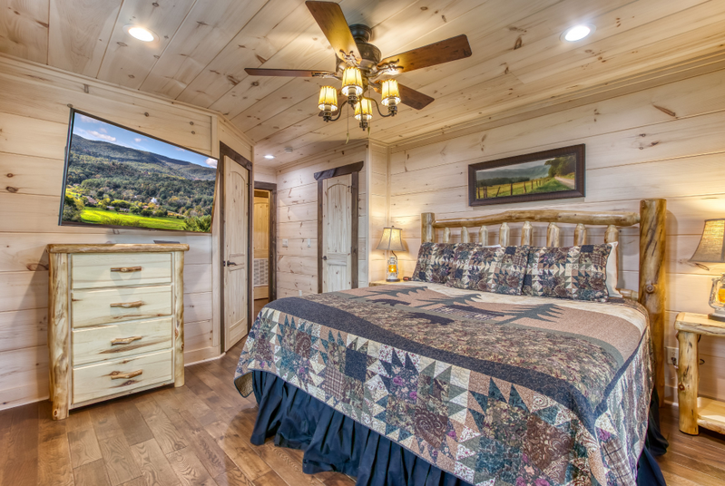 Lazy Bear Lodge