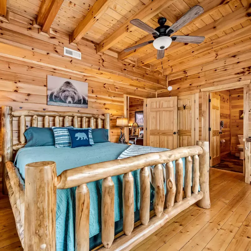 Upstairs Bedroom with King Bed and ensuite bathroom