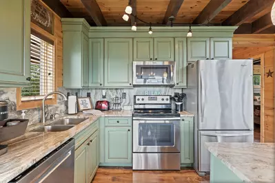Gourmet Kitchen