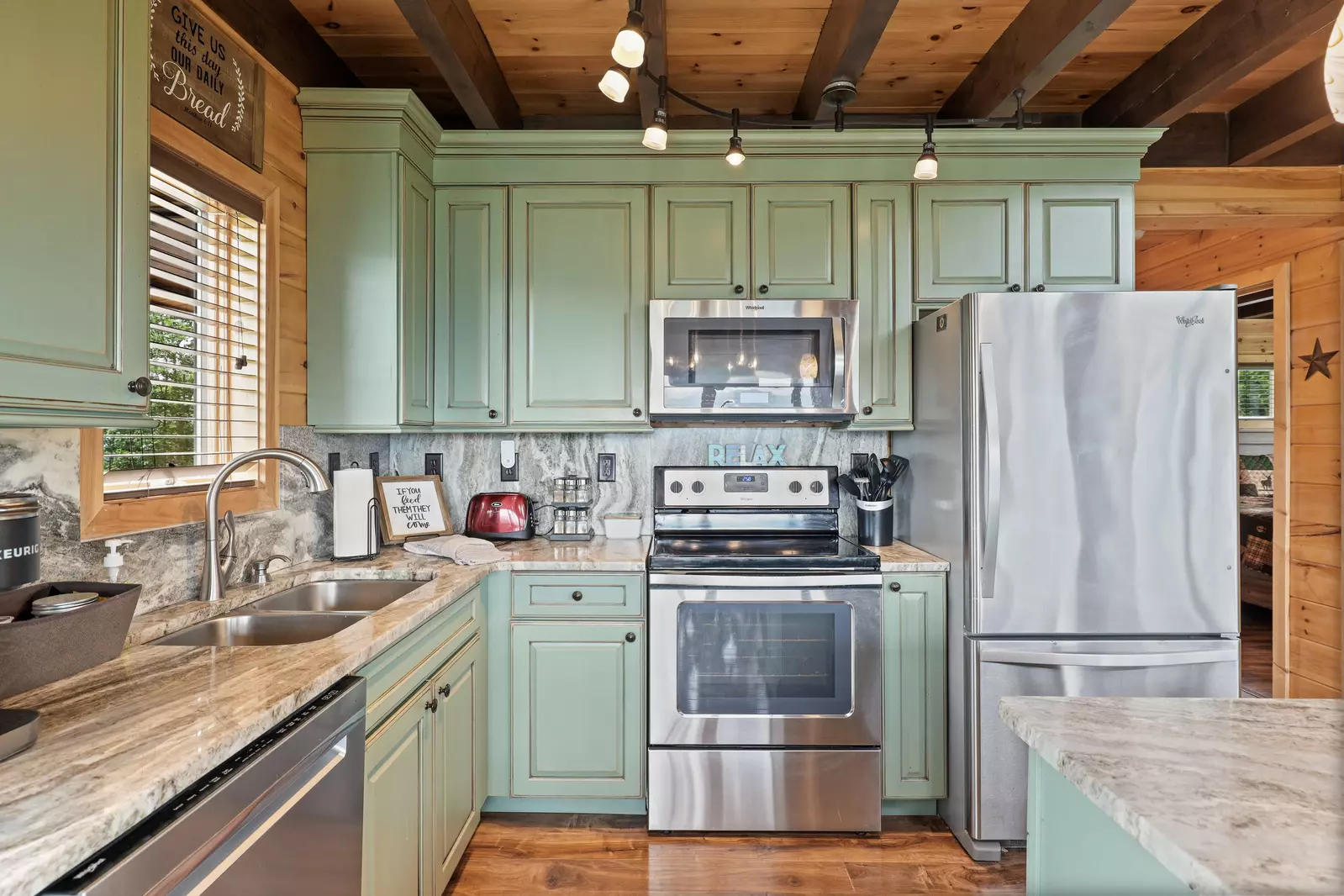 Gourmet Kitchen