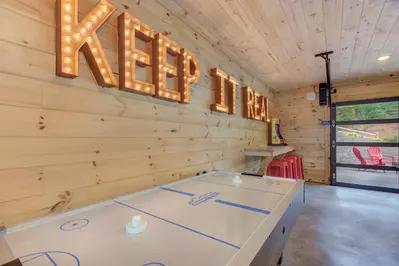Whiskey Mountain Lodge