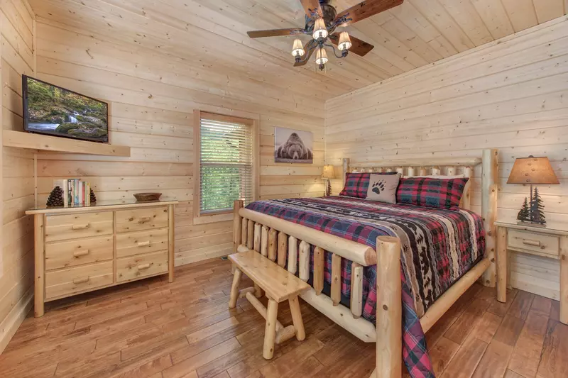 Whiskey Mountain Lodge