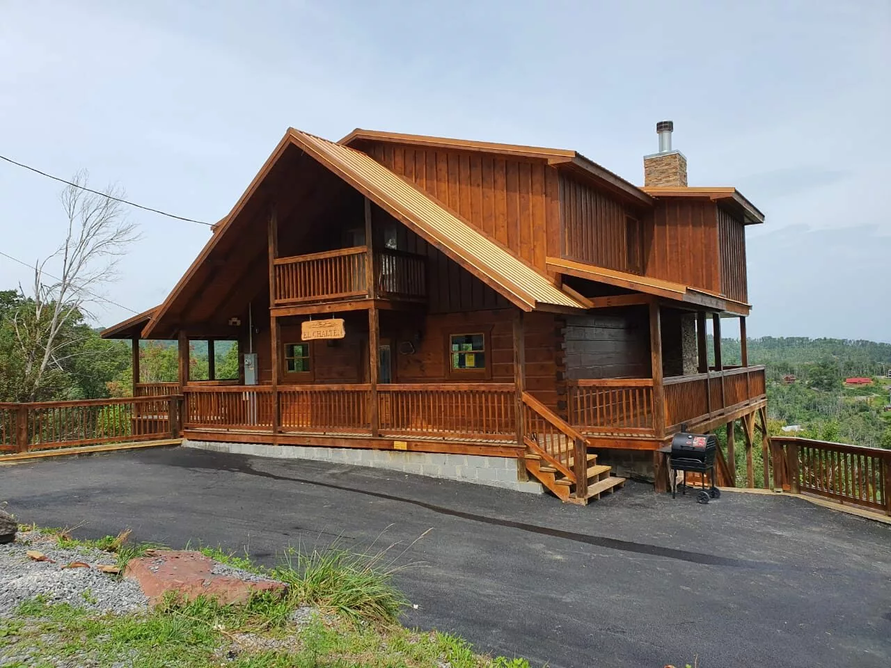 CHARMING CHARLIES CABIN III