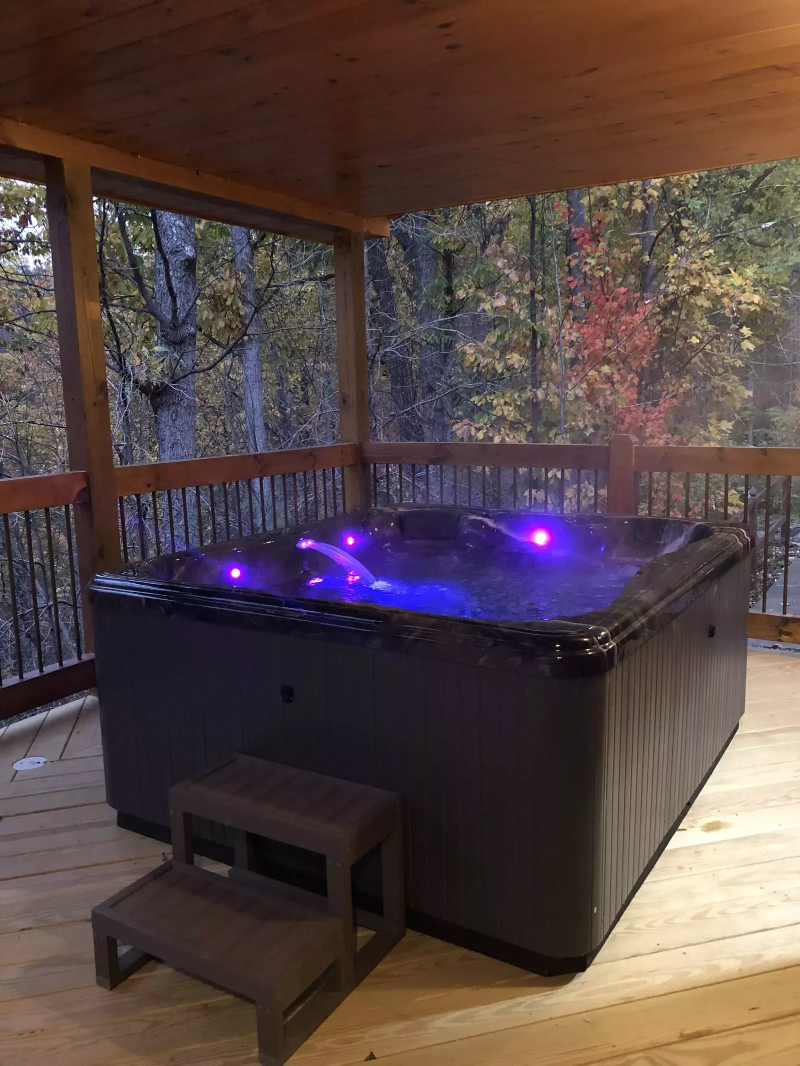 CHARMING CHARLIES CABIN III