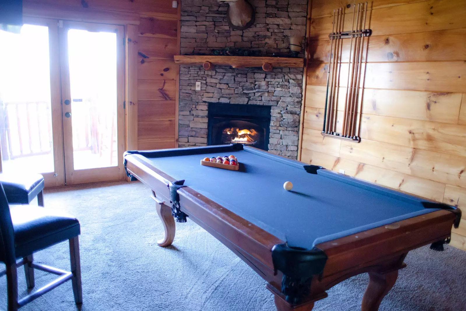Peaks and Pines Lodge