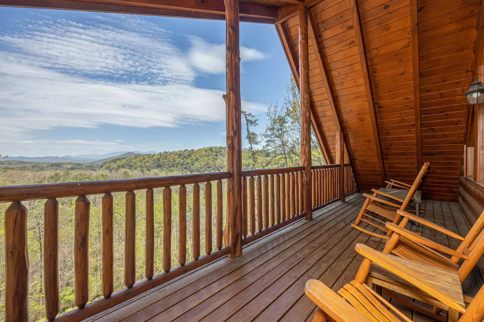 private balcony off bedroom #3