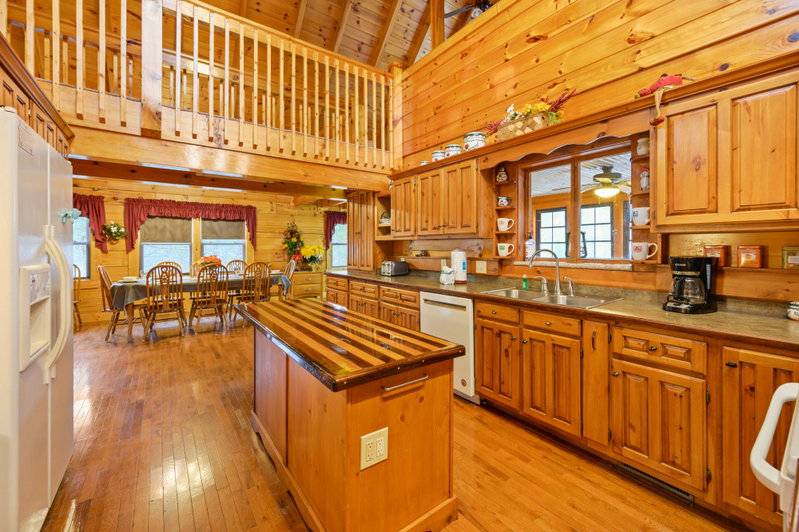 Alpine Lodge