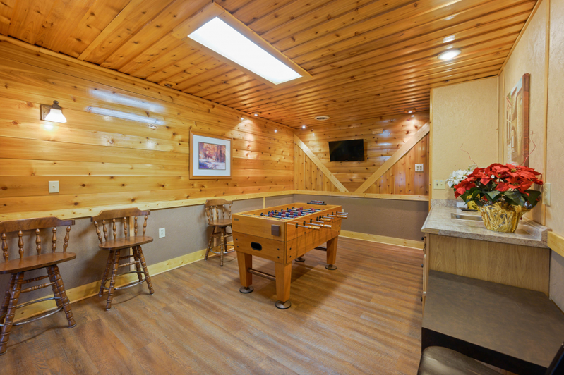 Alpine Lodge