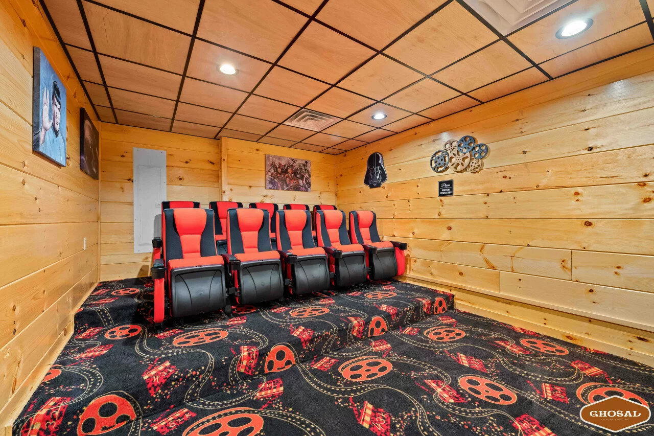 Skyview Serenity by Ghosal Luxury Lodging