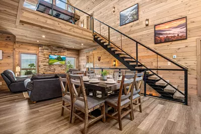 Peakside Escape Cabin