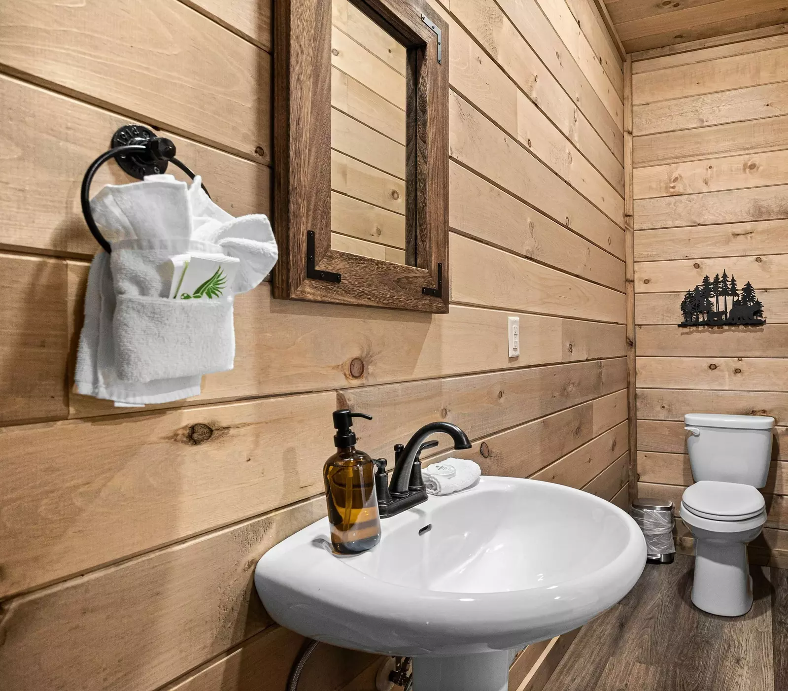 Peakside Escape Cabin