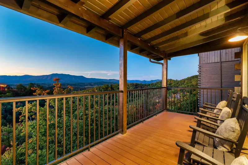 Infinity Vista Retreat