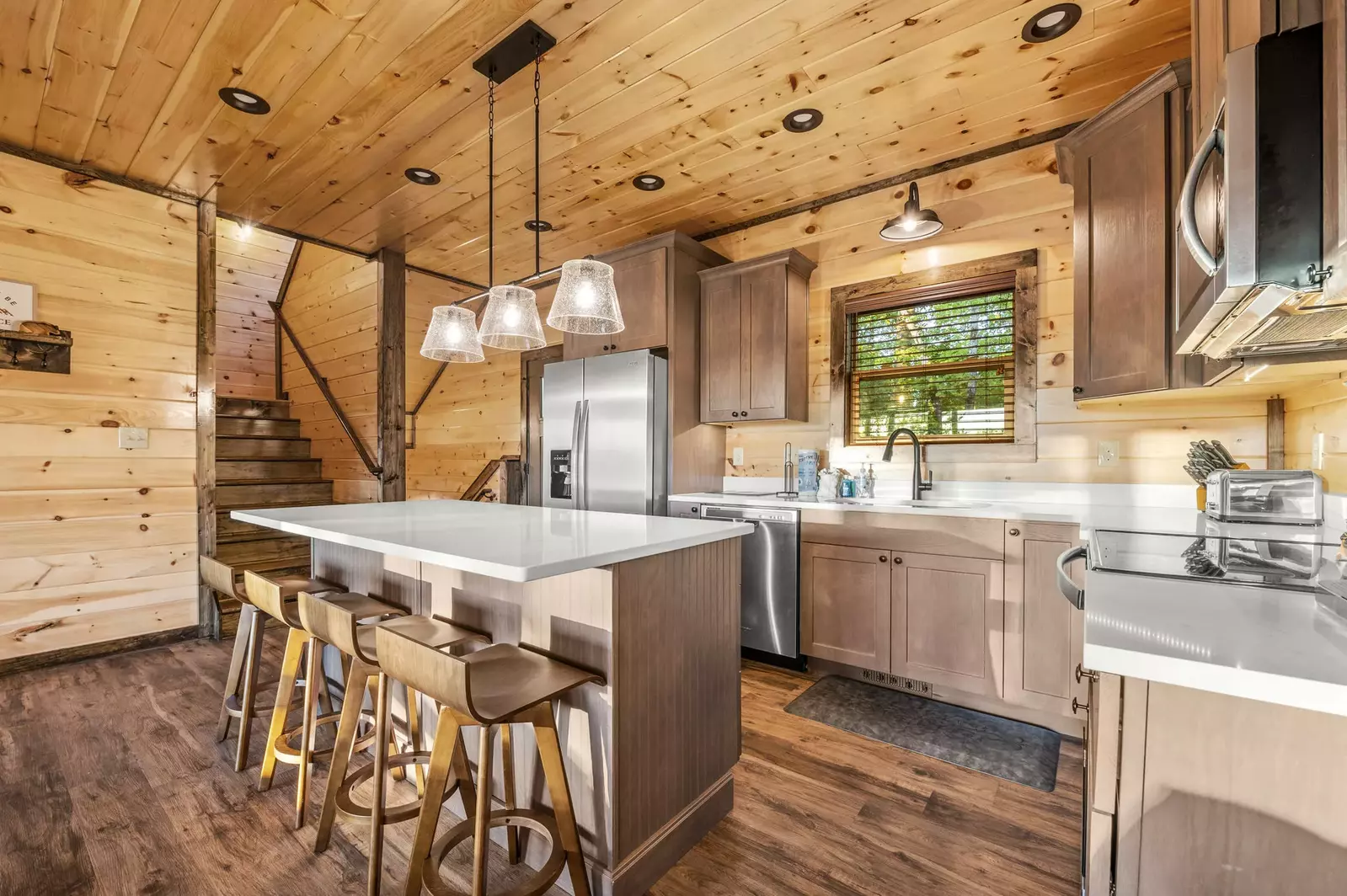Overlook Swim Lodge