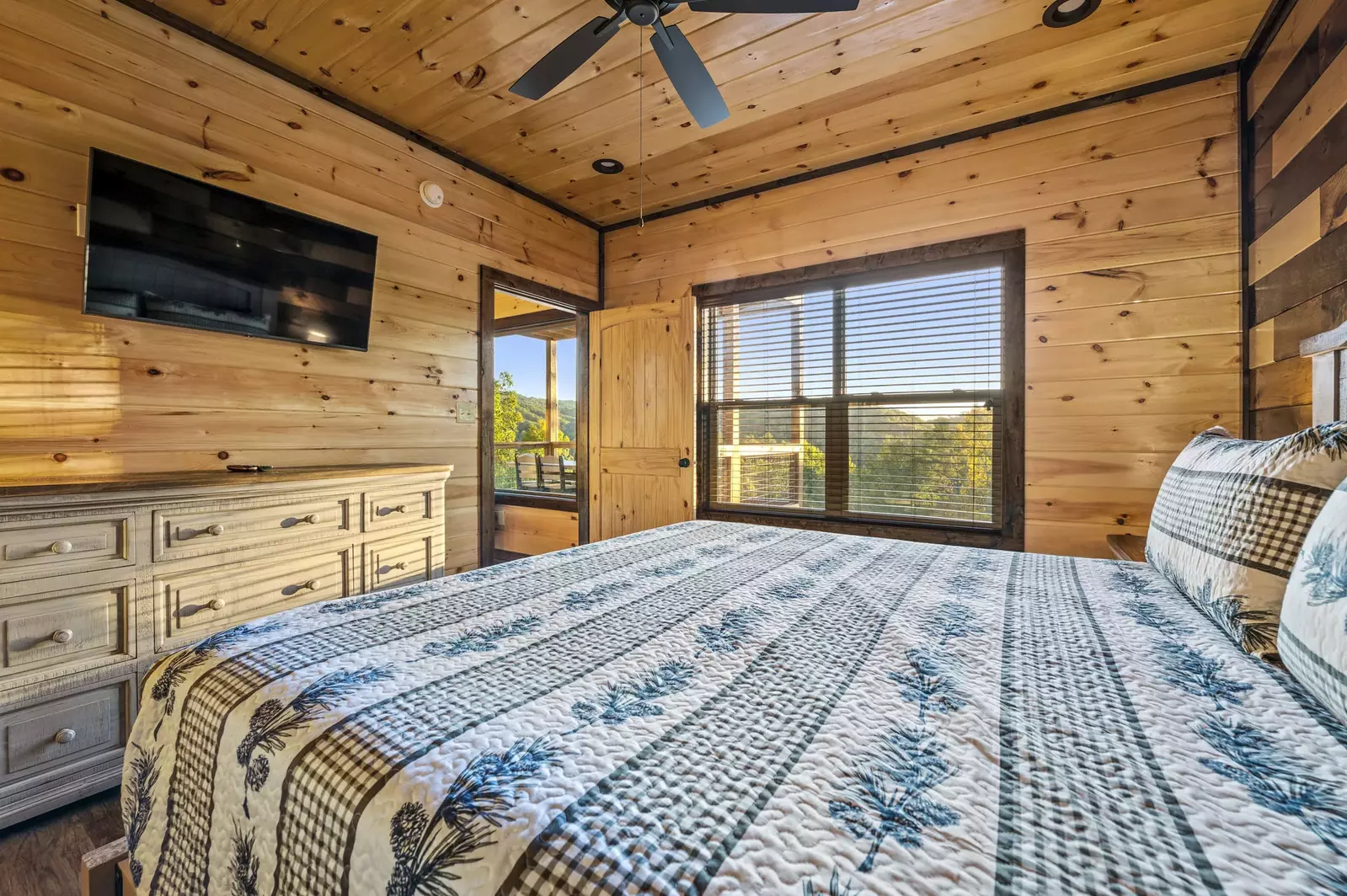 Overlook Swim Lodge