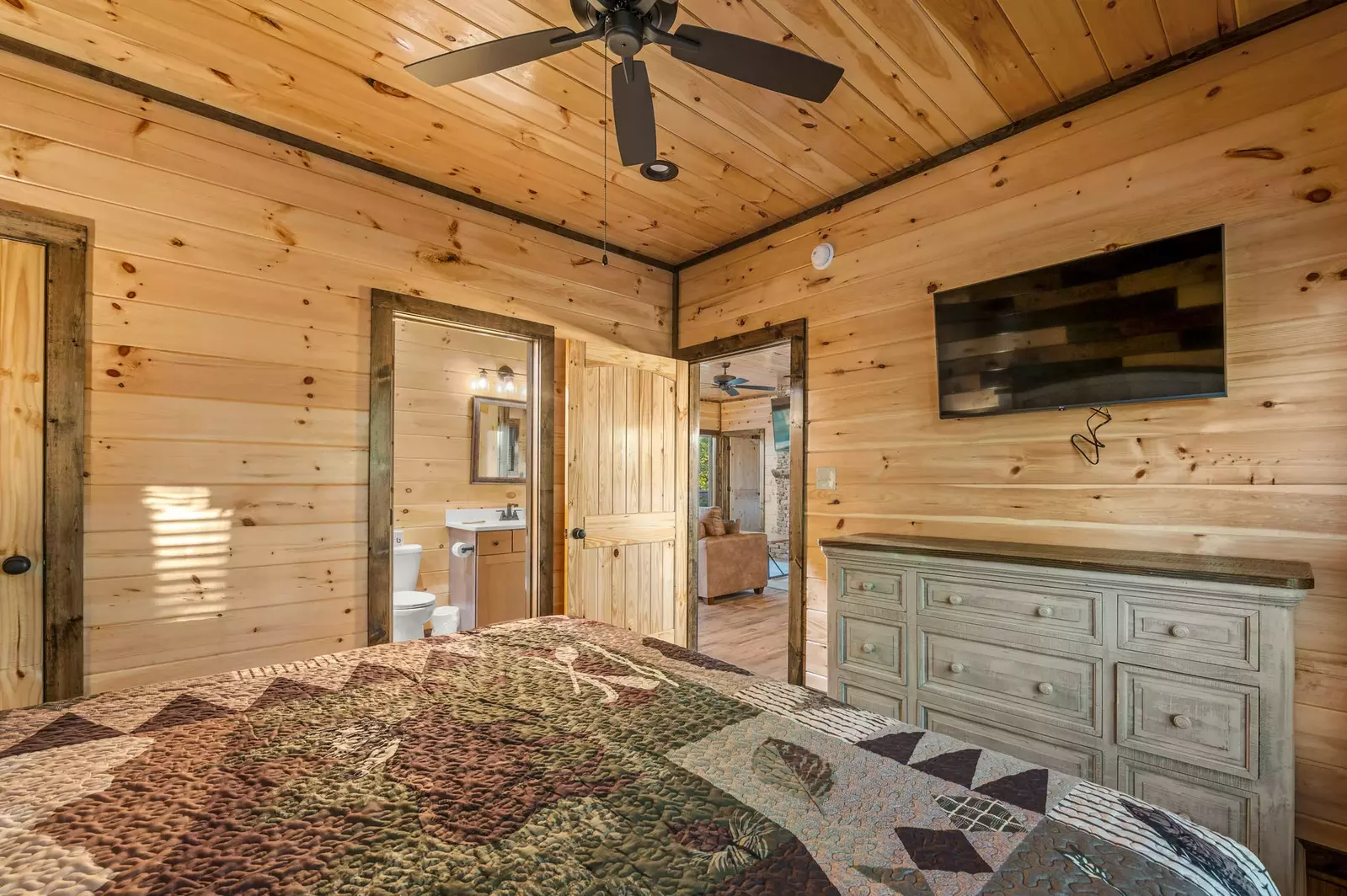 Overlook Swim Lodge