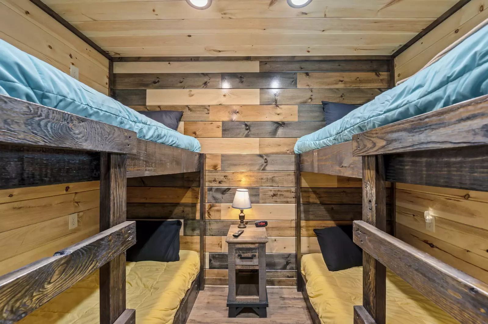 Overlook Swim Lodge
