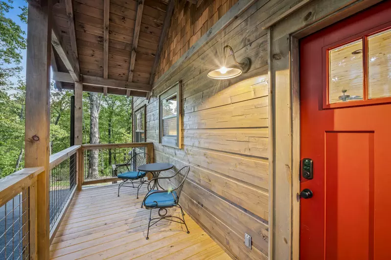Overlook Swim Lodge