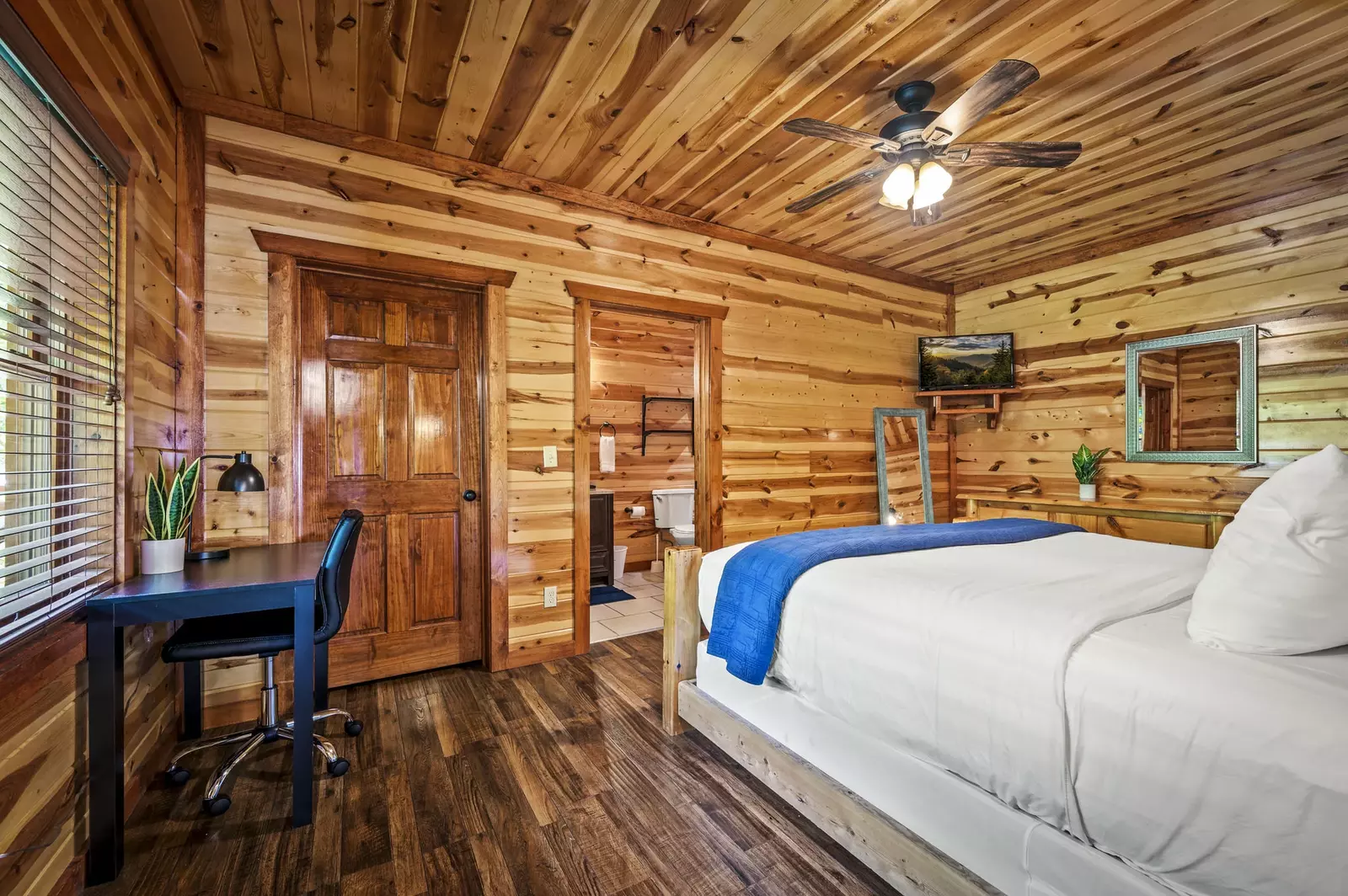 Grizzly Bears Resort