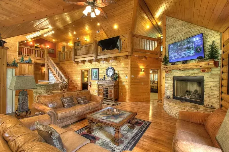 Creekside Lodge