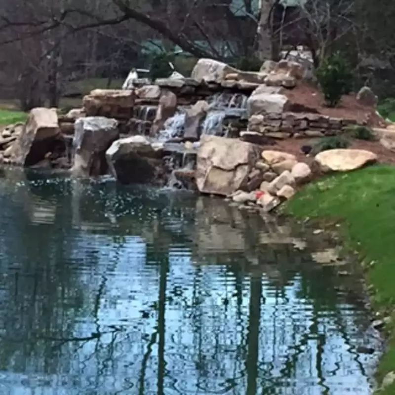Creekside Lodge