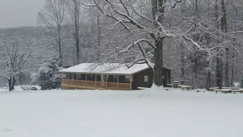 Wafloy‘s Victory Lodge | Sleeps 20