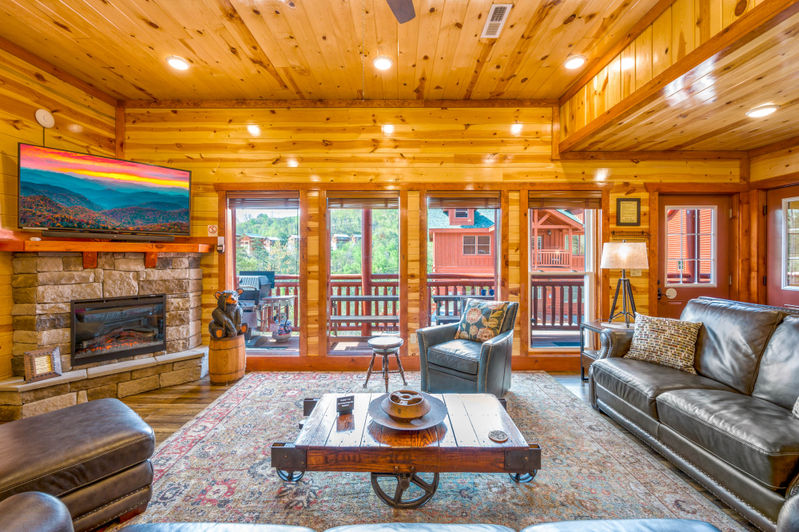 Lazy Bear Lodge