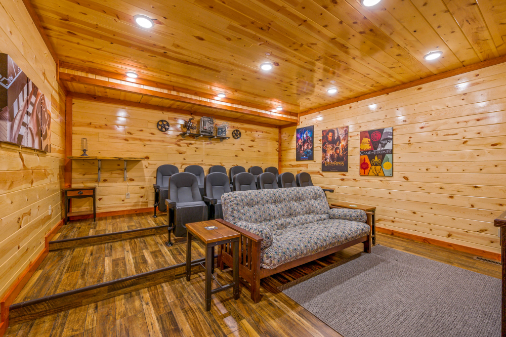 Lazy Bear Lodge