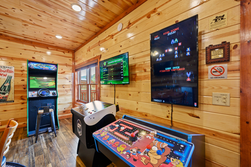 Lazy Bear Lodge