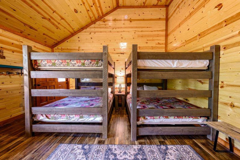 Lazy Bear Lodge