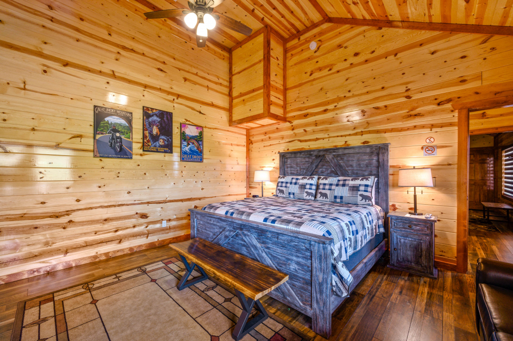 Lazy Bear Lodge