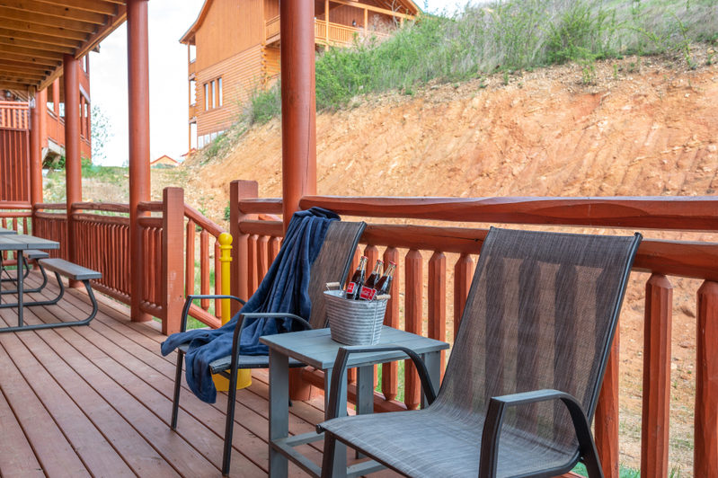 Lazy Bear Lodge