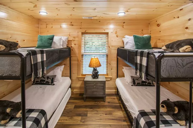 Chic Retreat 1 & 2