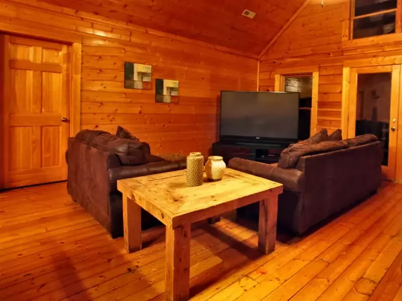 The Lodge at Caney Creek