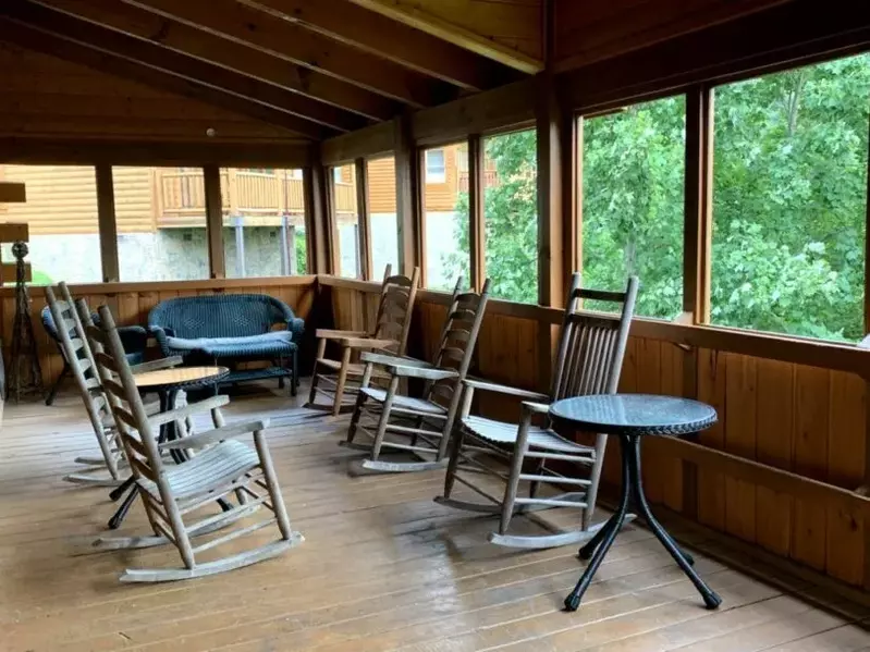 Black Bear Lodge
