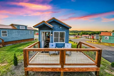Overlook 28 by Sojourn Lodging