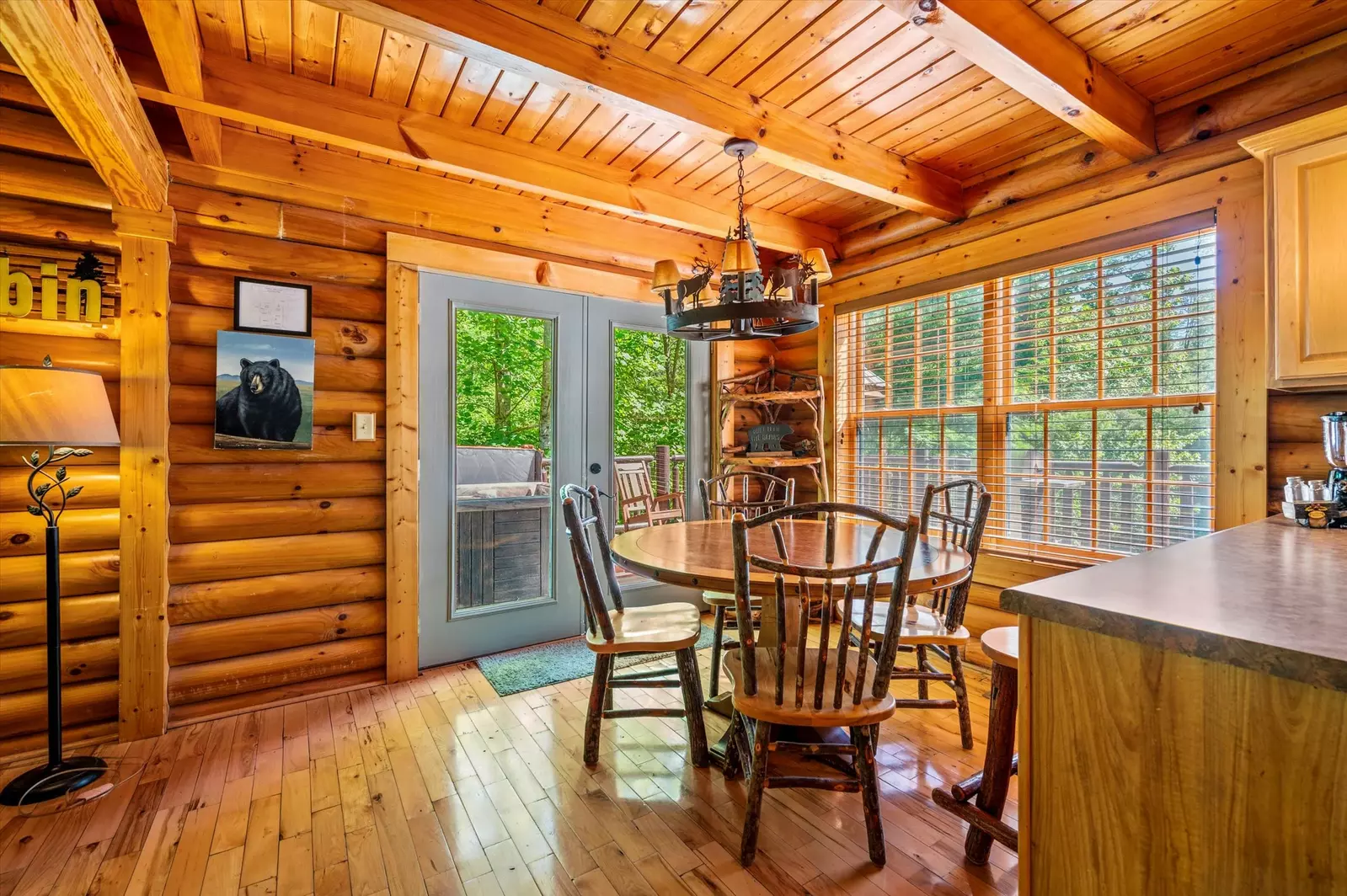 Property image, Interior, of The Fontana