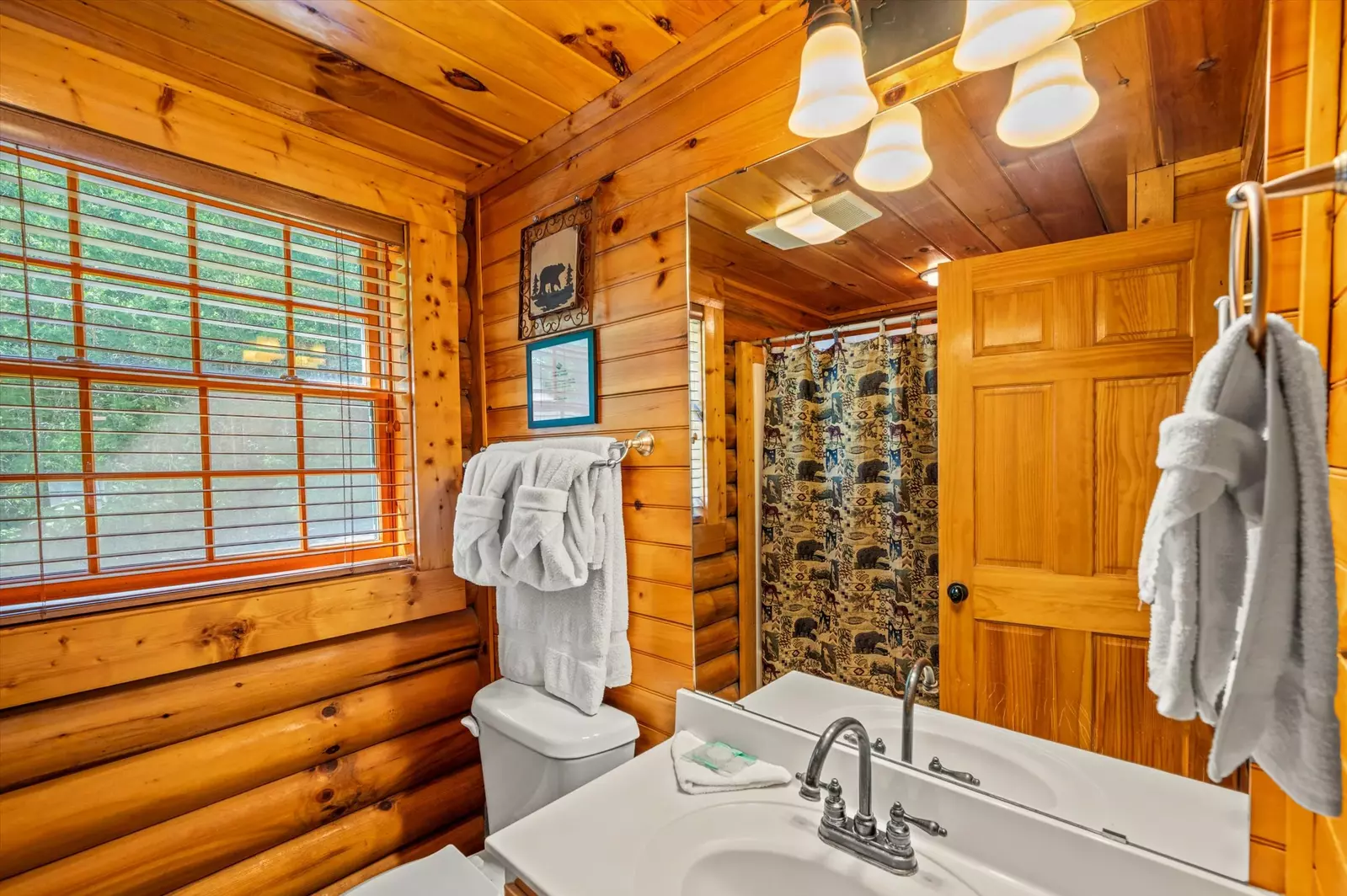 Property image, Interior, of The Fontana