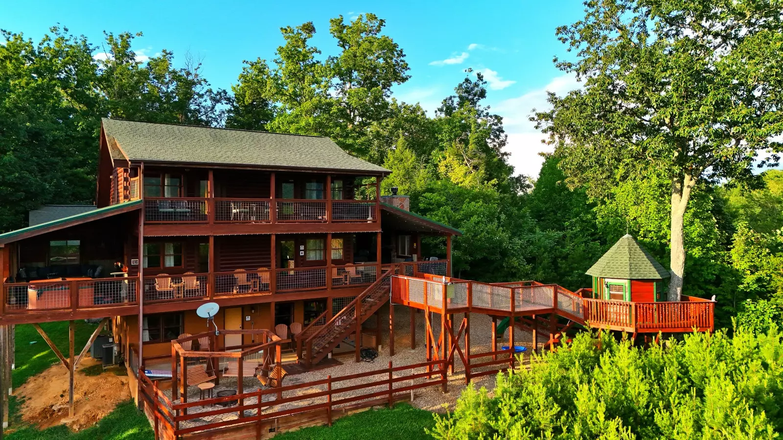 Property image, Interior, of Luxe Grand View