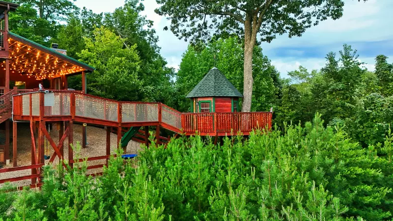 Property image, Interior, of Luxe Grand View