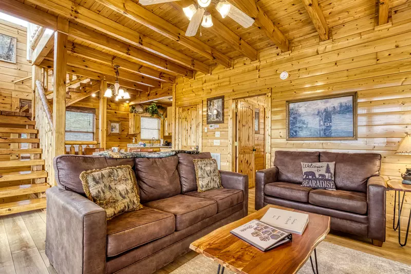Awesome Views living room, dining area, and kitchen