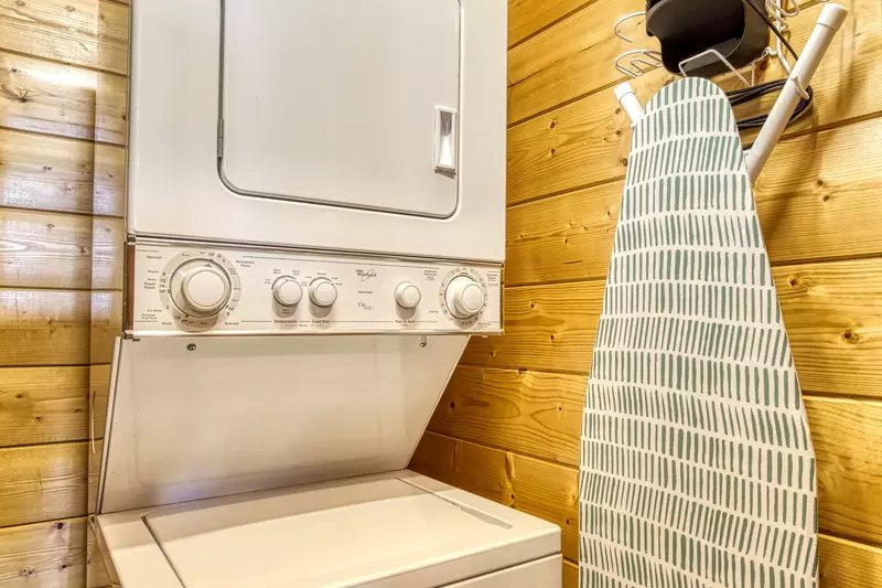 Awesome Views washer and dryer