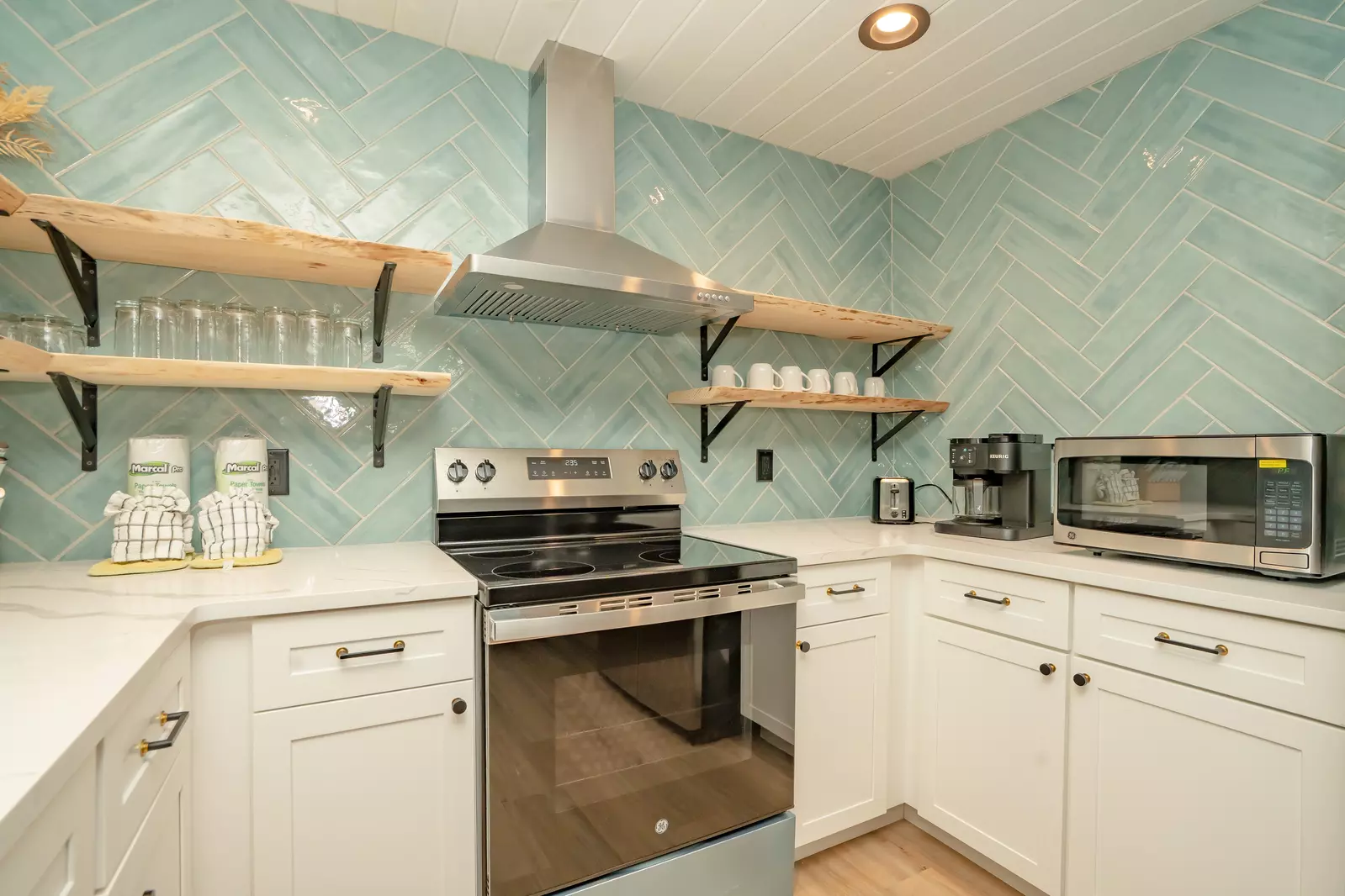 Mountaintop Island Views